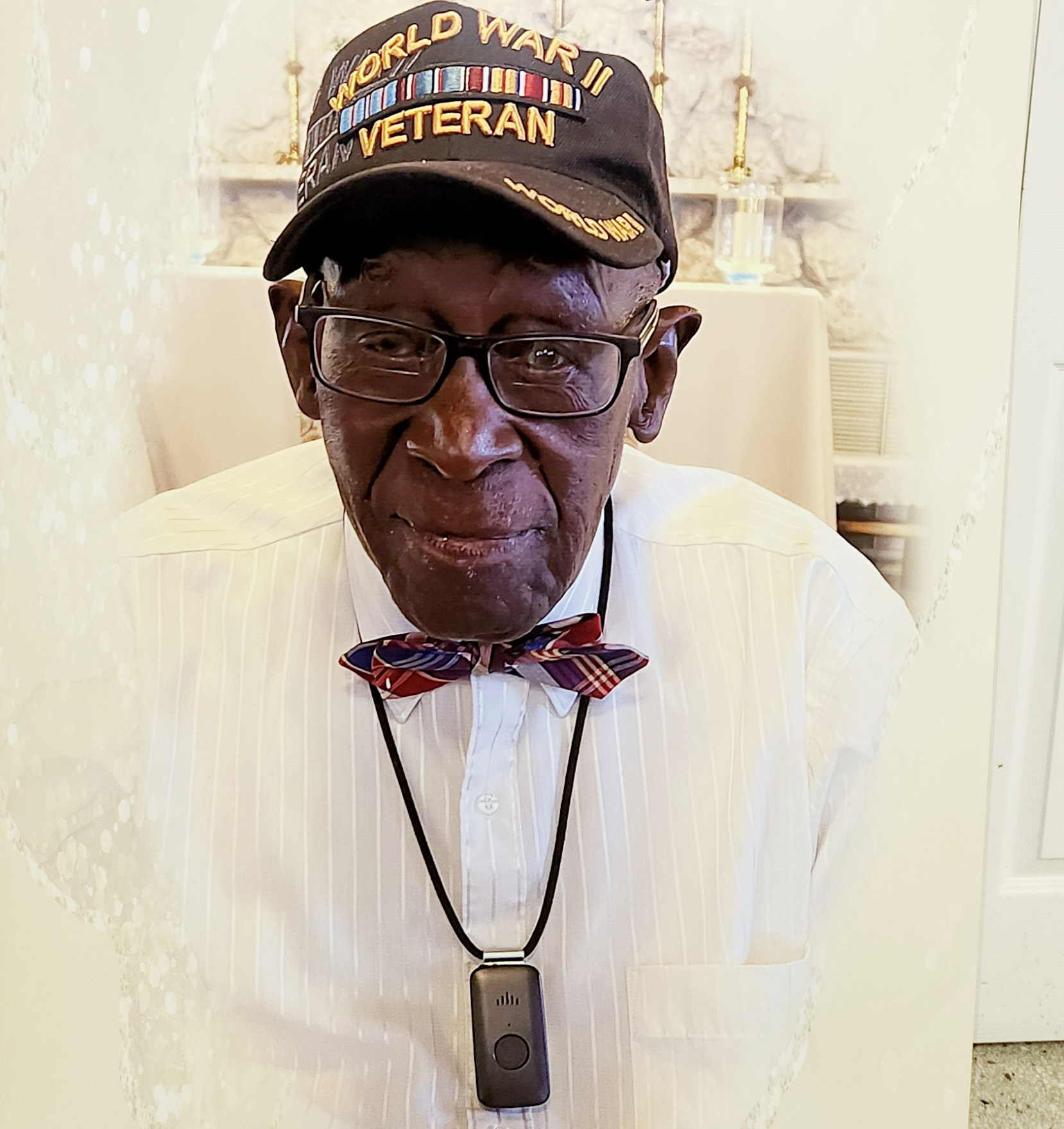 Headshot of 100 year old veteran, Mr. Leon Hepburn